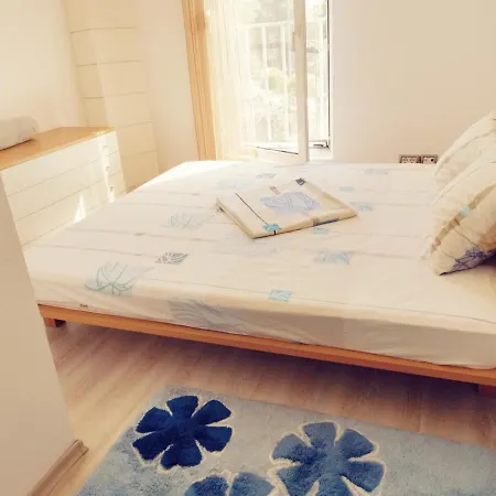Cozy In The Heart Of Burgas, Bulgaria ブルガス