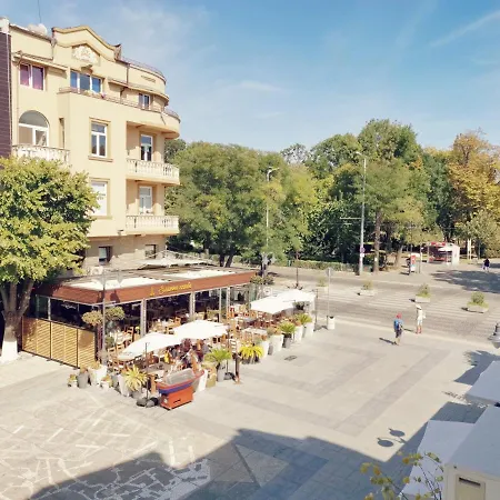 アパート Cozy In The Heart Of Burgas, Bulgaria *