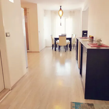 Cozy In The Heart Of Burgas, Bulgaria 公寓 布尔加斯